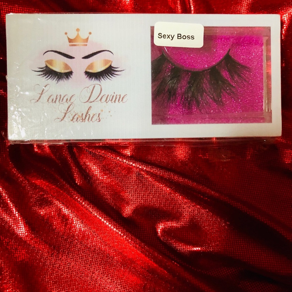 Lashes - Picture 4 of 6